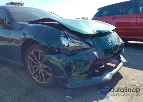 2020 Toyota 86 Hakone Edition from USA, damaged, VIN JF1ZNAE15L9750130